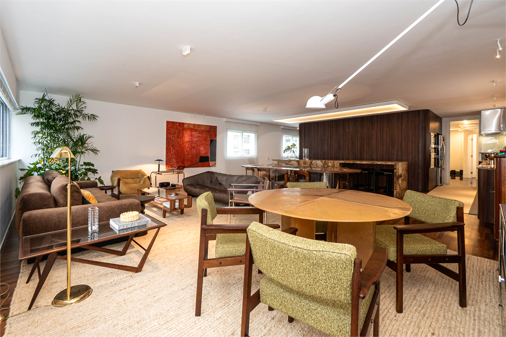 APTO 2 QUARTOS + SUITE + 2 VAGAS - JARDIM PAULISTA 