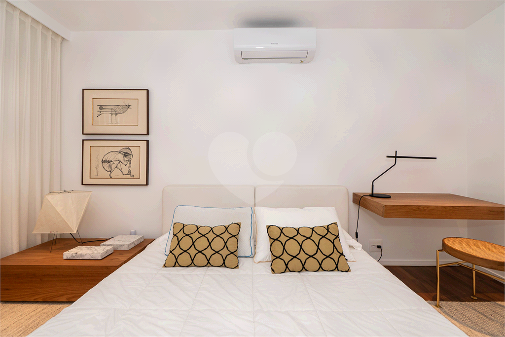 APTO 2 QUARTOS + SUITE + 2 VAGAS - JARDIM PAULISTA 