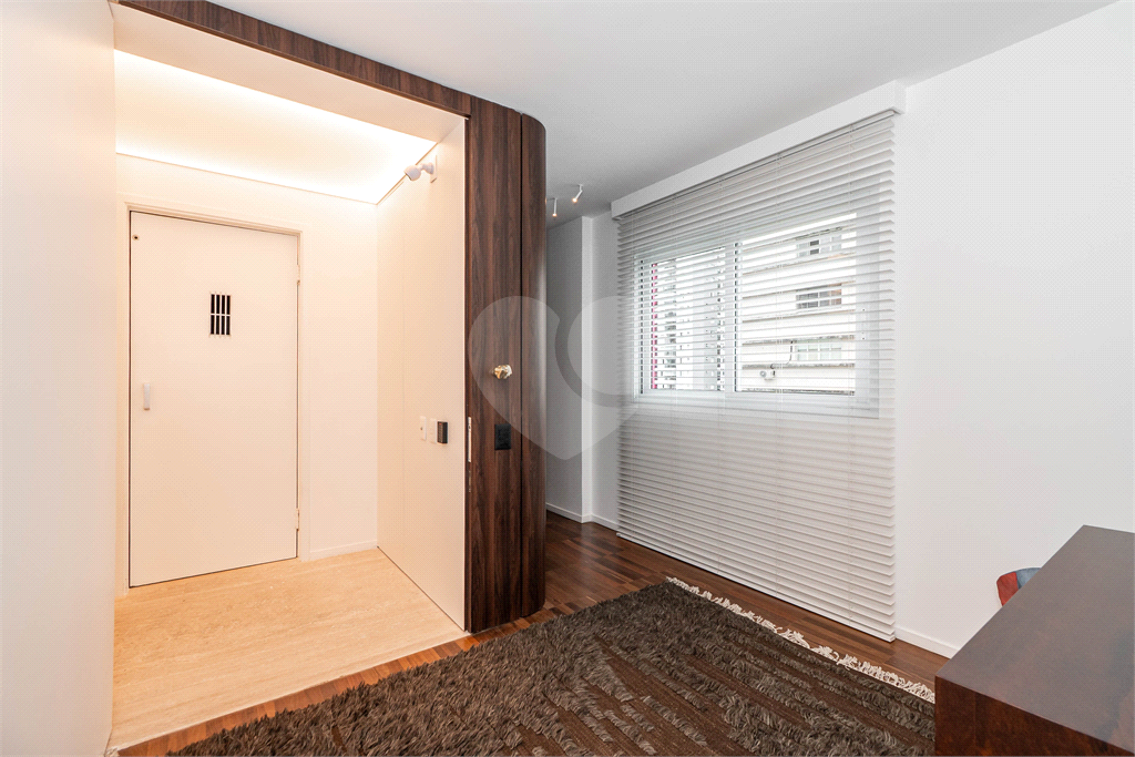 APTO 2 QUARTOS + SUITE + 2 VAGAS - JARDIM PAULISTA 