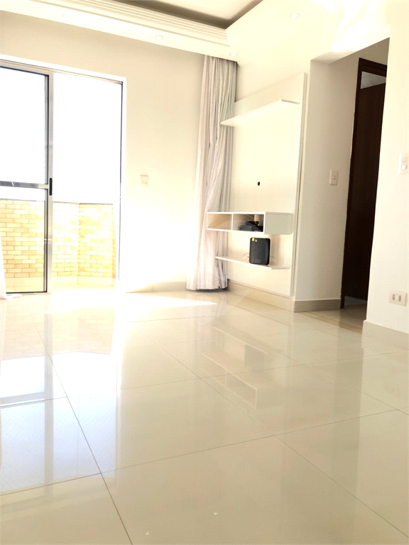 Apartamento na VL MAZZEI, com 54metros , 2dorm, sala com sacada -SP
