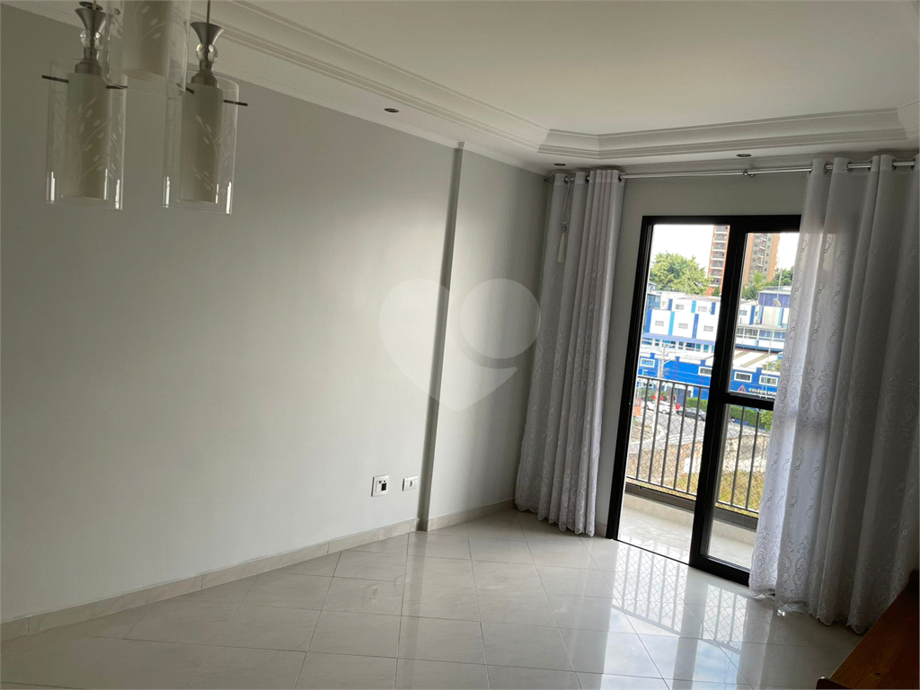 APARTAMENTO em VILA GUILHERME