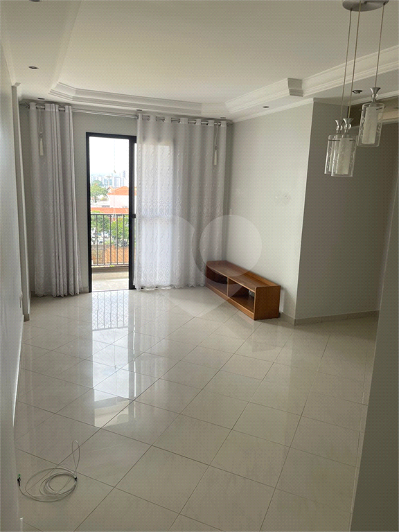 APARTAMENTO em VILA GUILHERME