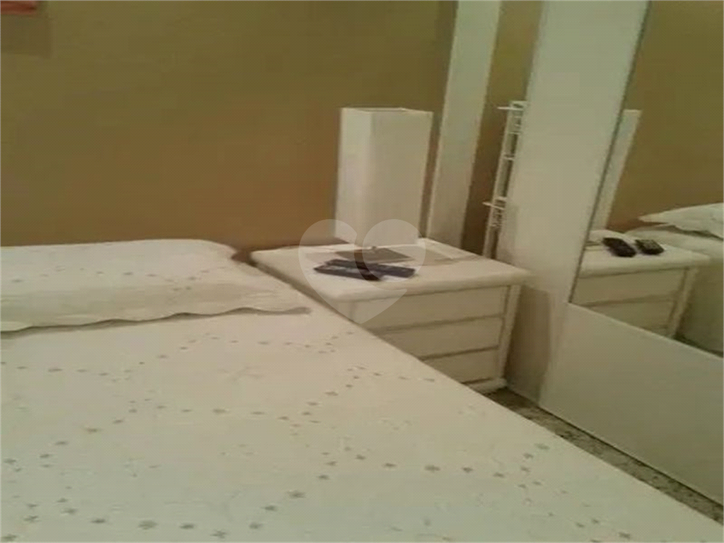 MOEMA - 2 DORMS PRÓXIMO AO SHOPPING IBIRAPUERA 