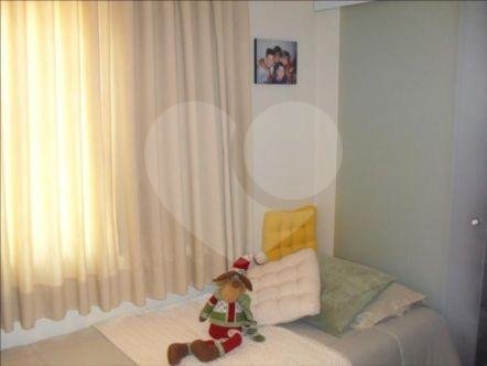MOEMA - 2 DORMS PRÓXIMO AO SHOPPING IBIRAPUERA 