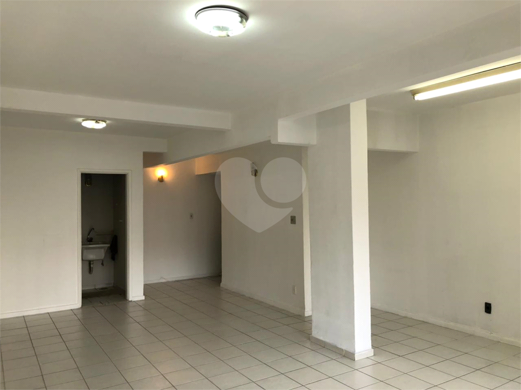 SALAS em VILA NOVA CONCEIÇÃO