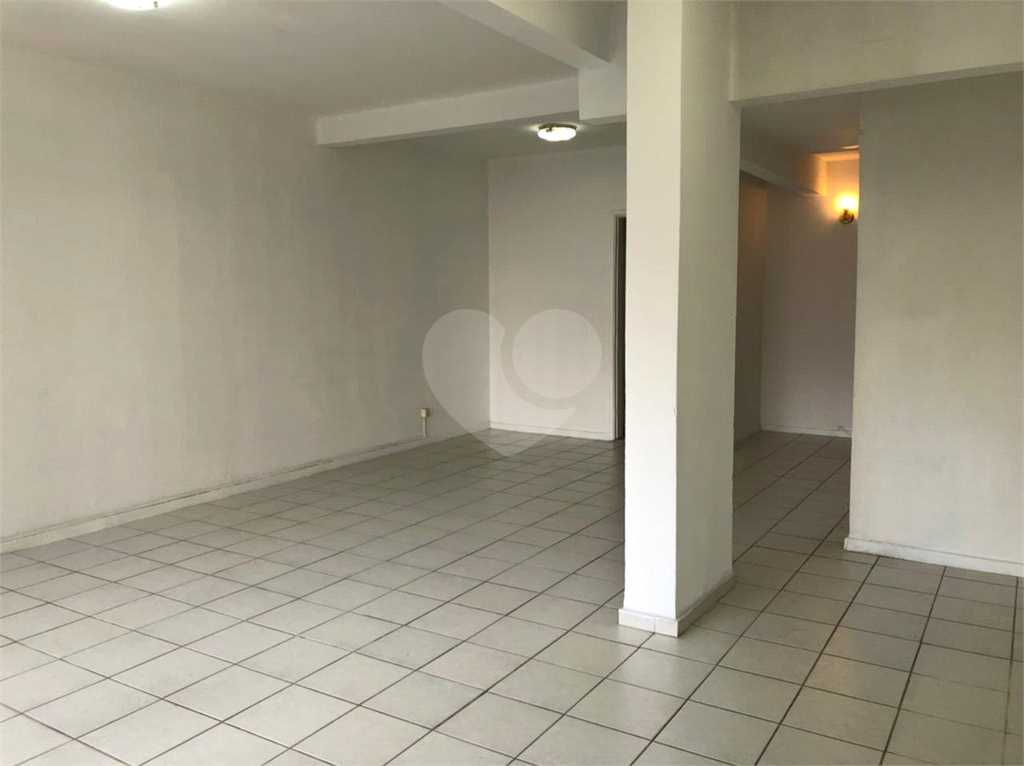 SALAS em VILA NOVA CONCEIÇÃO