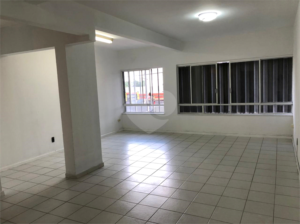 SALAS em VILA NOVA CONCEIÇÃO