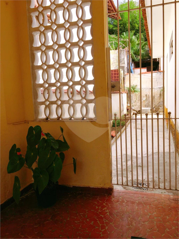'