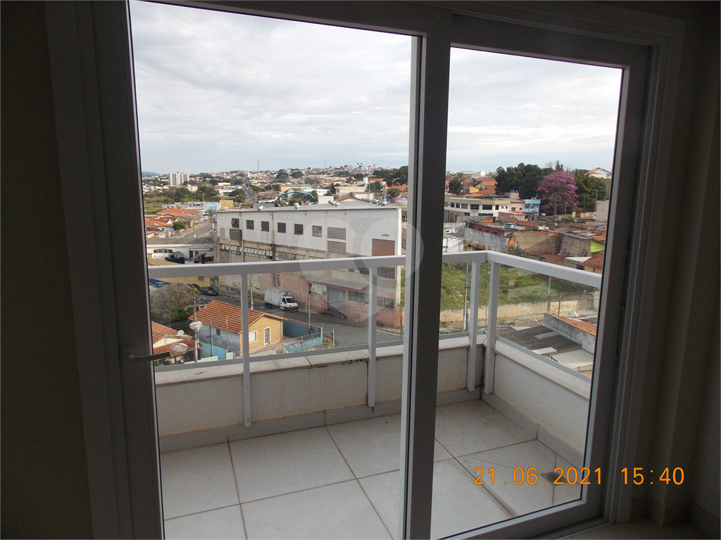 Apartamento à venda com 2 quartos, 77m² - Foto 17