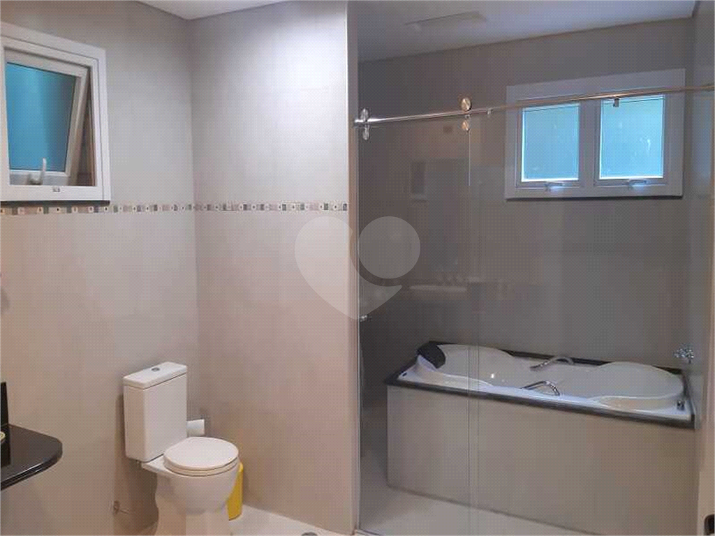 Casa à venda com 3 quartos, 700m² - Foto 4