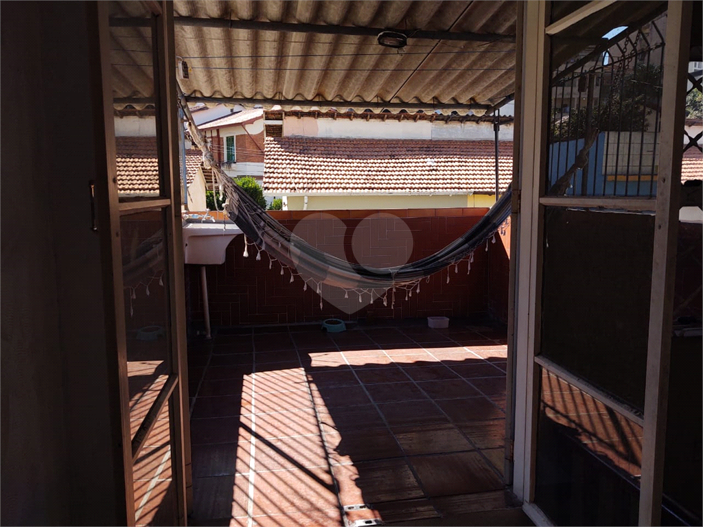 Casa de vila em Santana para locação ou venda.