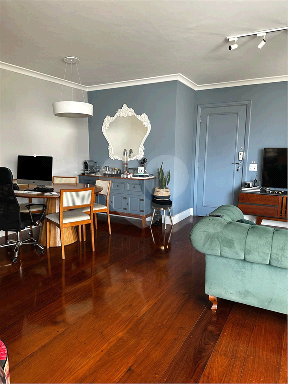 APARTAMENTO em SANTANA