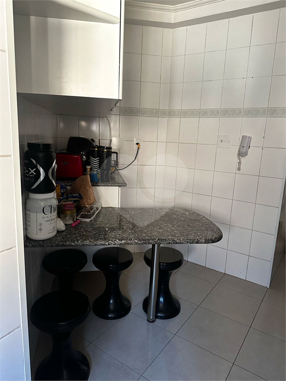 APARTAMENTO em SANTANA