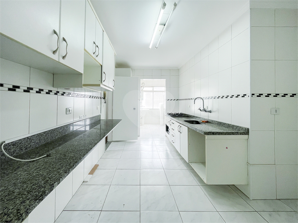 APARTAMENTO em PARAÍSO