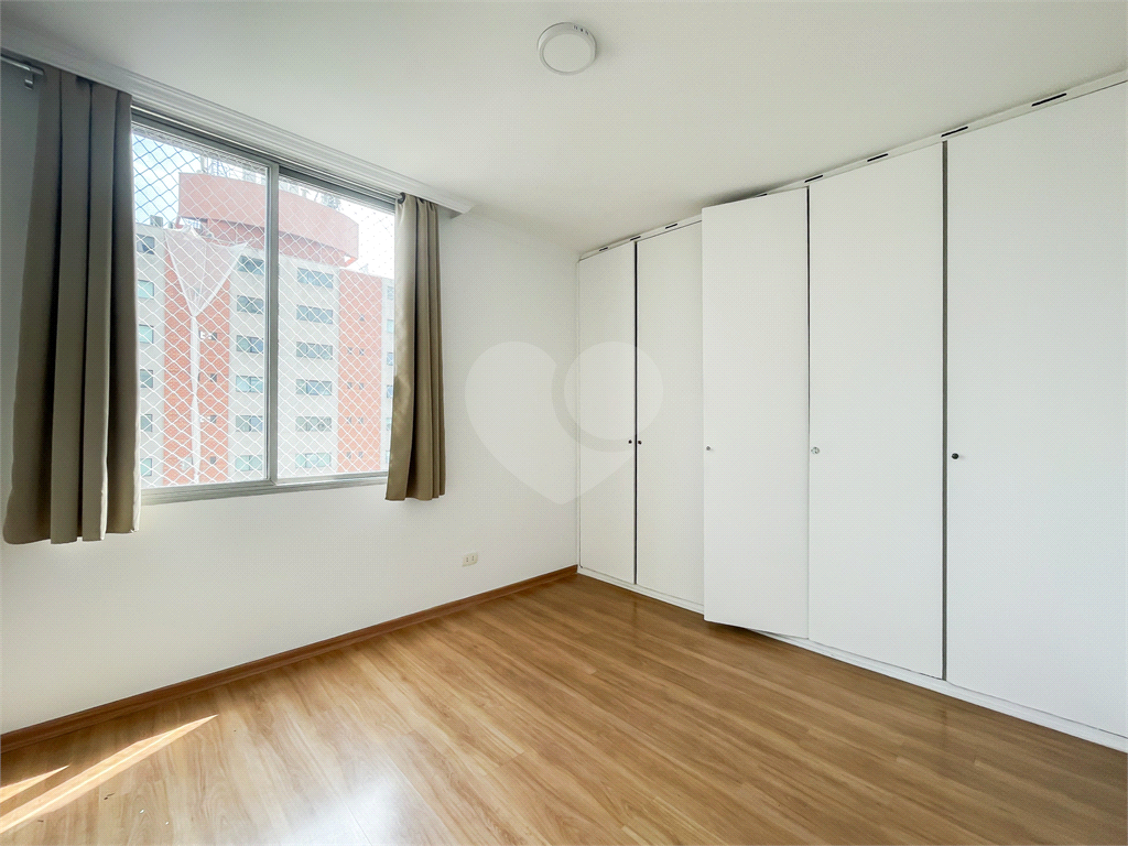 APARTAMENTO em PARAÍSO
