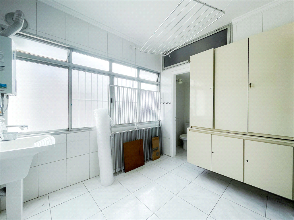 APARTAMENTO em PARAÍSO