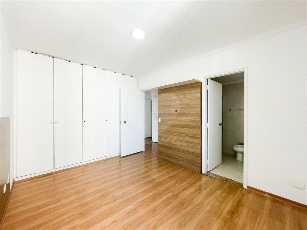 APARTAMENTO em PARAÍSO