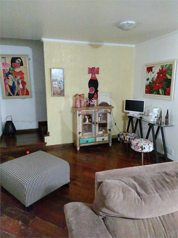 Sobrado à venda com 3 quartos, 319m² - Foto 6