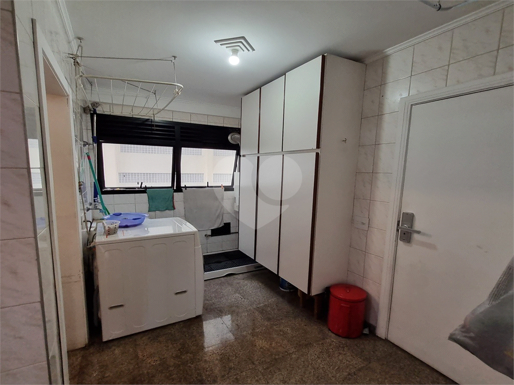 Apartamento para locação ou venda, Santa Teresinha,  143 metros, 4 quartos sendo 1 suíte, 2 vagas e lazer. 