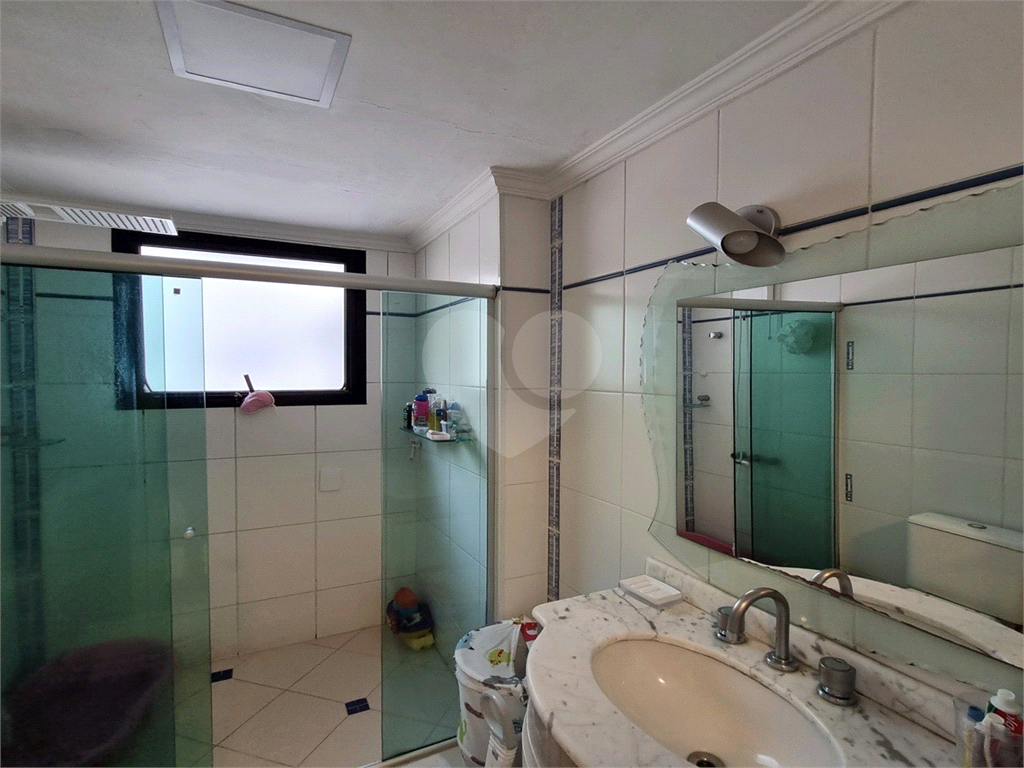 Apartamento para locação ou venda, Santa Teresinha,  143 metros, 4 quartos sendo 1 suíte, 2 vagas e lazer. 