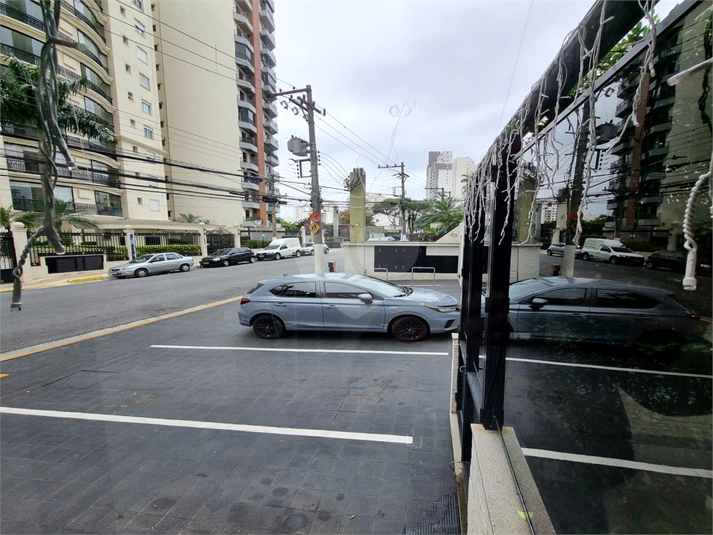 Apartamento para locação ou venda, Santa Teresinha,  143 metros, 4 quartos sendo 1 suíte, 2 vagas e lazer. 