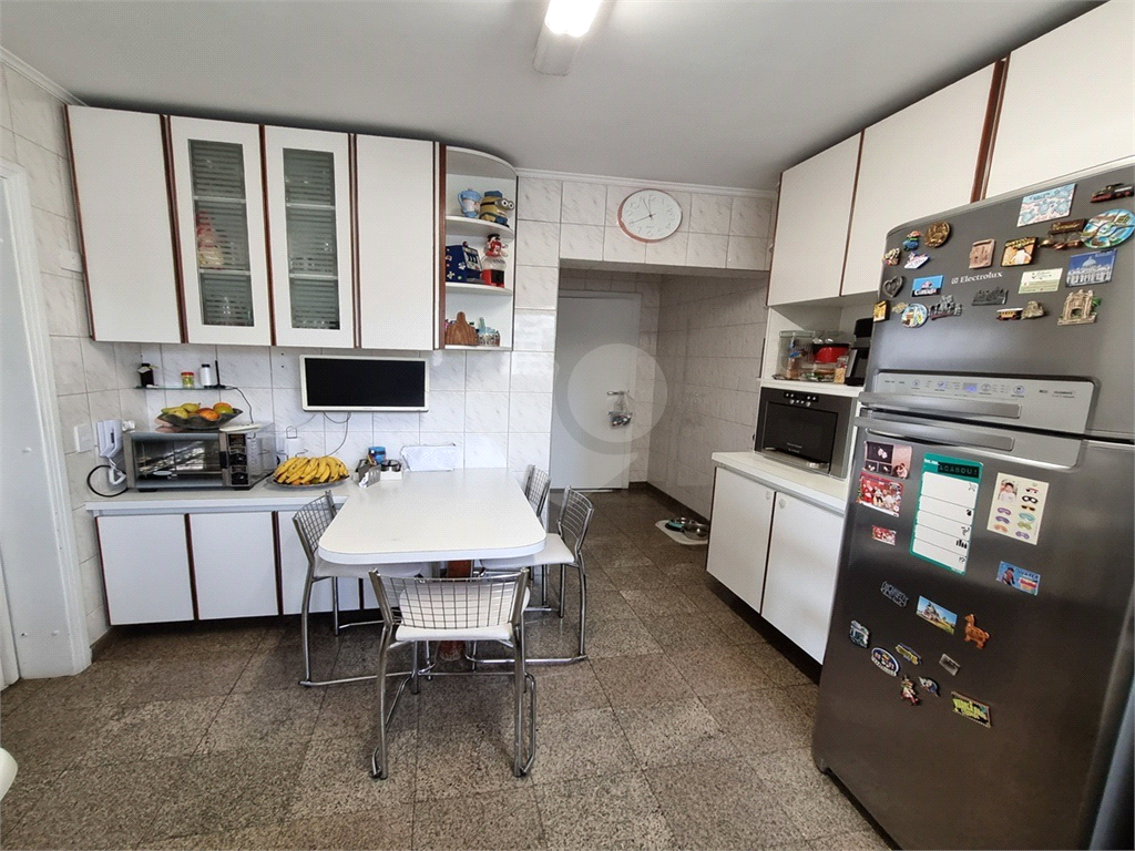 Apartamento para locação ou venda, Santa Teresinha,  143 metros, 4 quartos sendo 1 suíte, 2 vagas e lazer. 