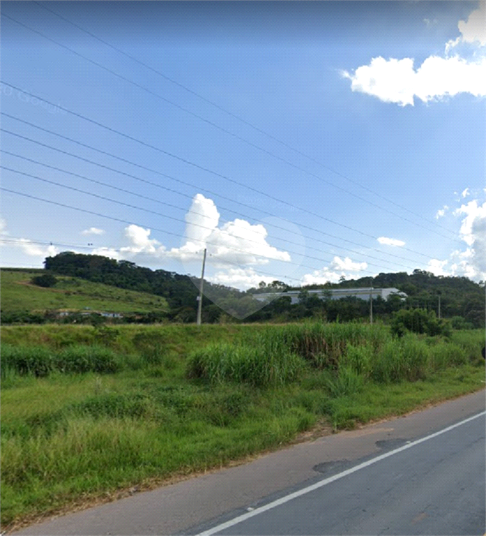 Excelente terreno em Altos do Morumbi! Aproveite e invista o quanto antes. 