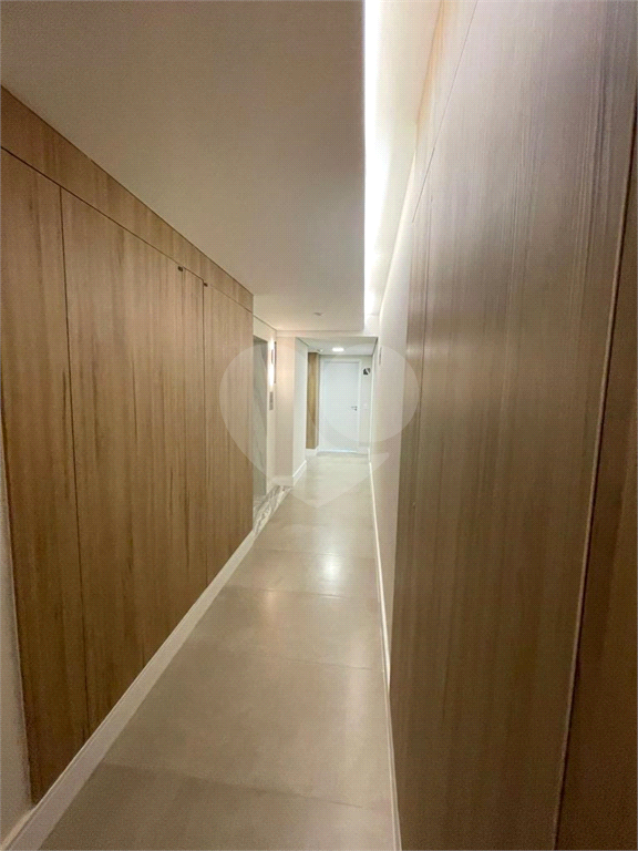 Apartamento à venda com 2 quartos, 40m² - Foto 10