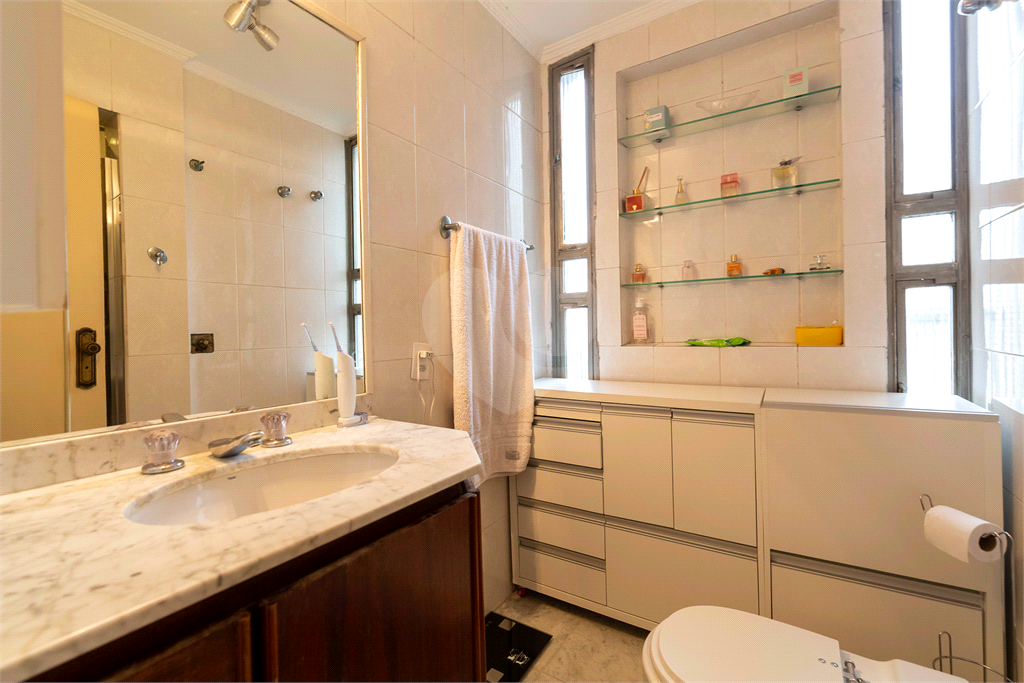 APARTAMENTO em JARDIM AMÉRICA