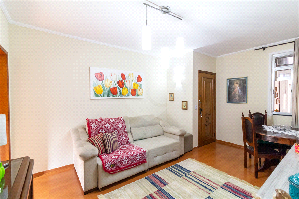 APARTAMENTO em BELA VISTA