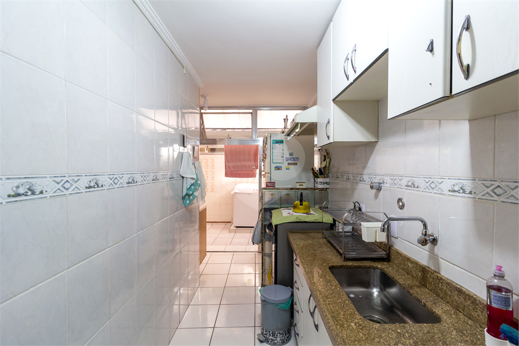 APARTAMENTO em BELA VISTA