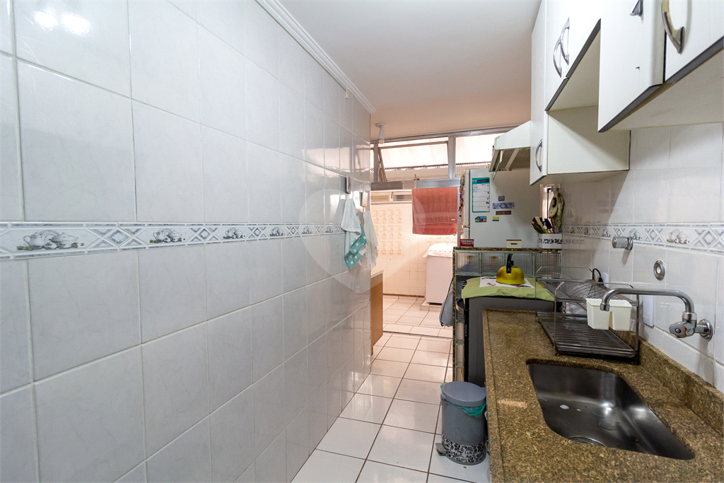 APARTAMENTO em BELA VISTA