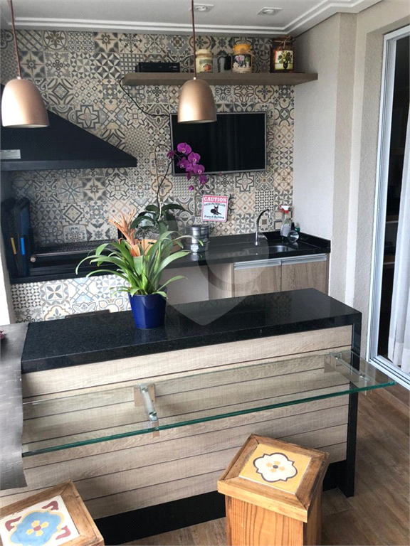 Belíssimo apartamento com suíte e varanda Gourmet em Guarulhos
