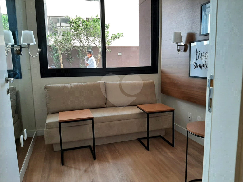 Apartamento 01 dormitório reversível para 02 dormitórios