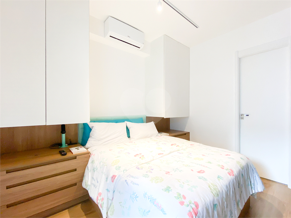Apartamento Studio - Centro - 1 Dormitório - Venda