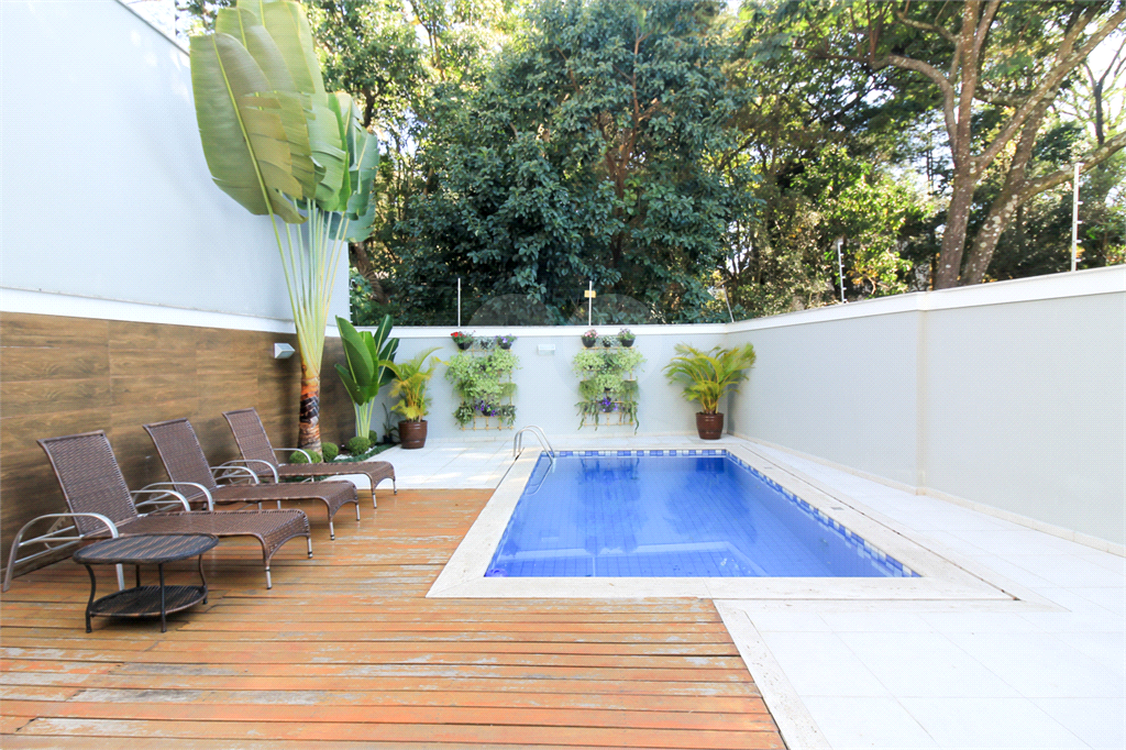 Lindo Sobrado Semi Novo Jardim Floresta!