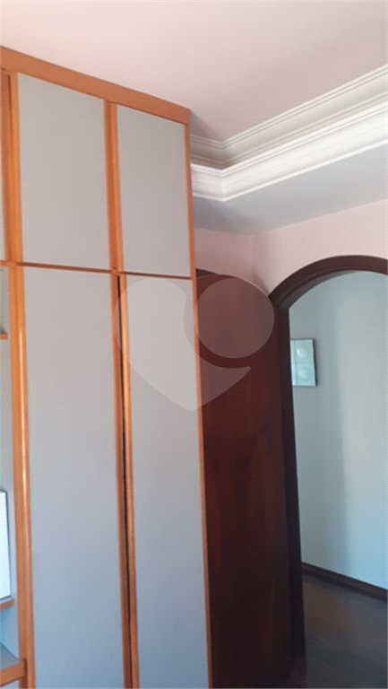 Sobrado à venda com 3 quartos, 300m² - Foto 24