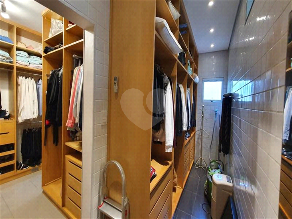 Sobrado, 4 quartos, 319 m² - Foto 15