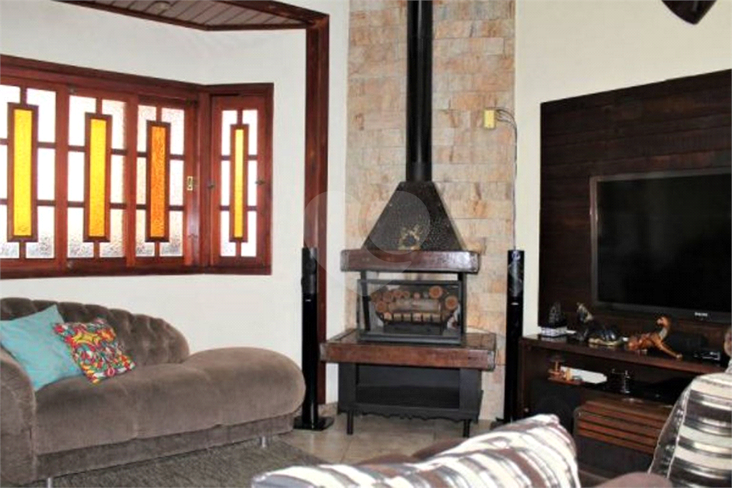 SOBRADO em JAÇANÃ