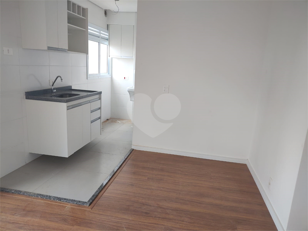 Apartamento à venda com 1 quarto, 30m² - Foto 18