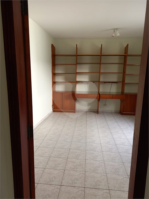   Lindo Sobrado localizado  nas Palmas do Tremembé !!