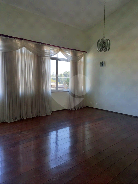   Lindo Sobrado localizado  nas Palmas do Tremembé !!