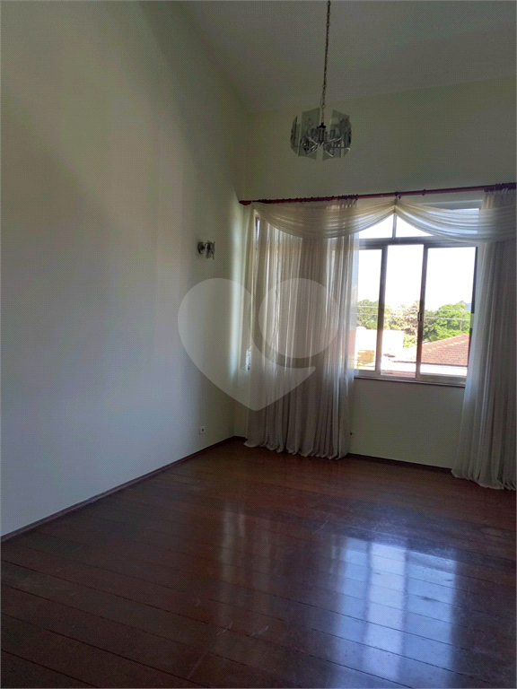   Lindo Sobrado localizado  nas Palmas do Tremembé !!