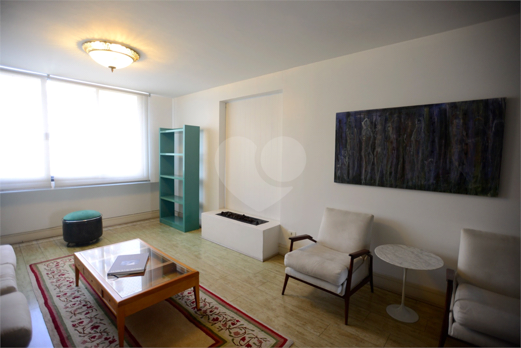 Apartamento - Jardins - 2 Dormitórios / Quartos - 2 suítes - 1 vaga - Locação / Aluguel
