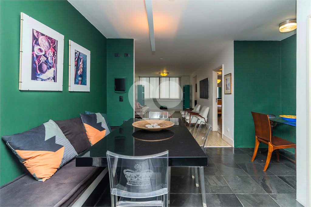 Apartamento - Jardins - 2 Dormitórios / Quartos - 2 suítes - 1 vaga - Locação / Aluguel