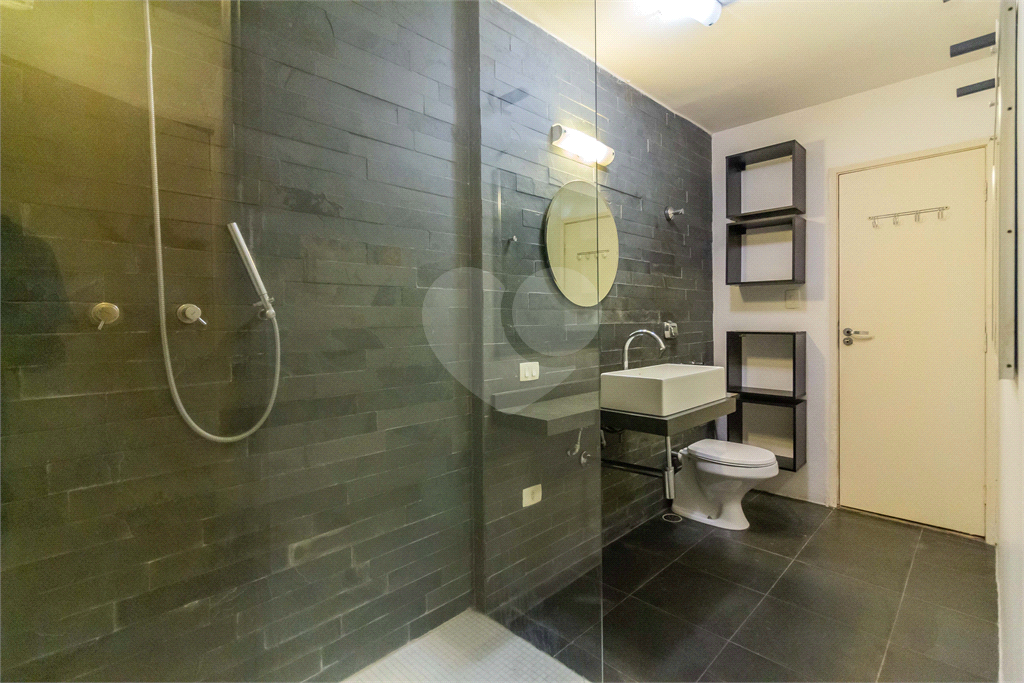 Apartamento - Jardins - 2 Dormitórios / Quartos - 2 suítes - 1 vaga - Locação / Aluguel