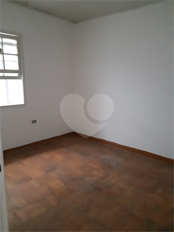 Sobrado à venda com 7 quartos, 300m² - Foto 25