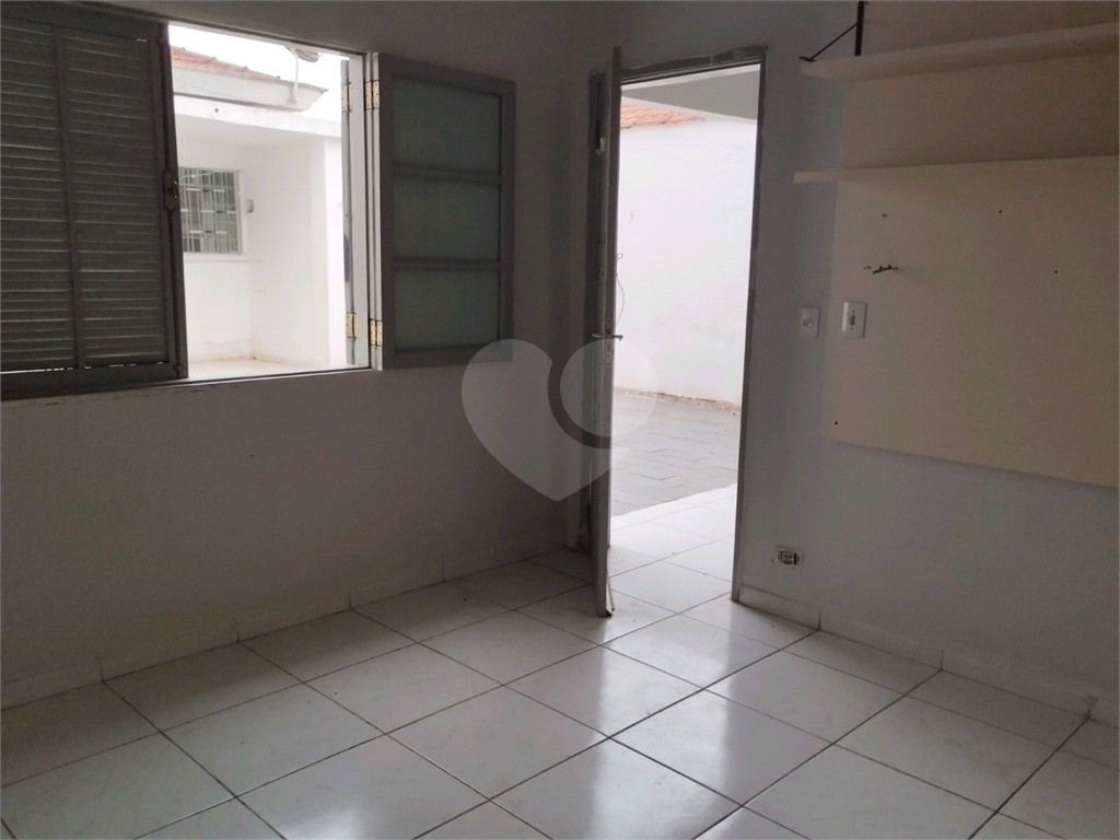 Casa à venda com 2 quartos, 170m² - Foto 7