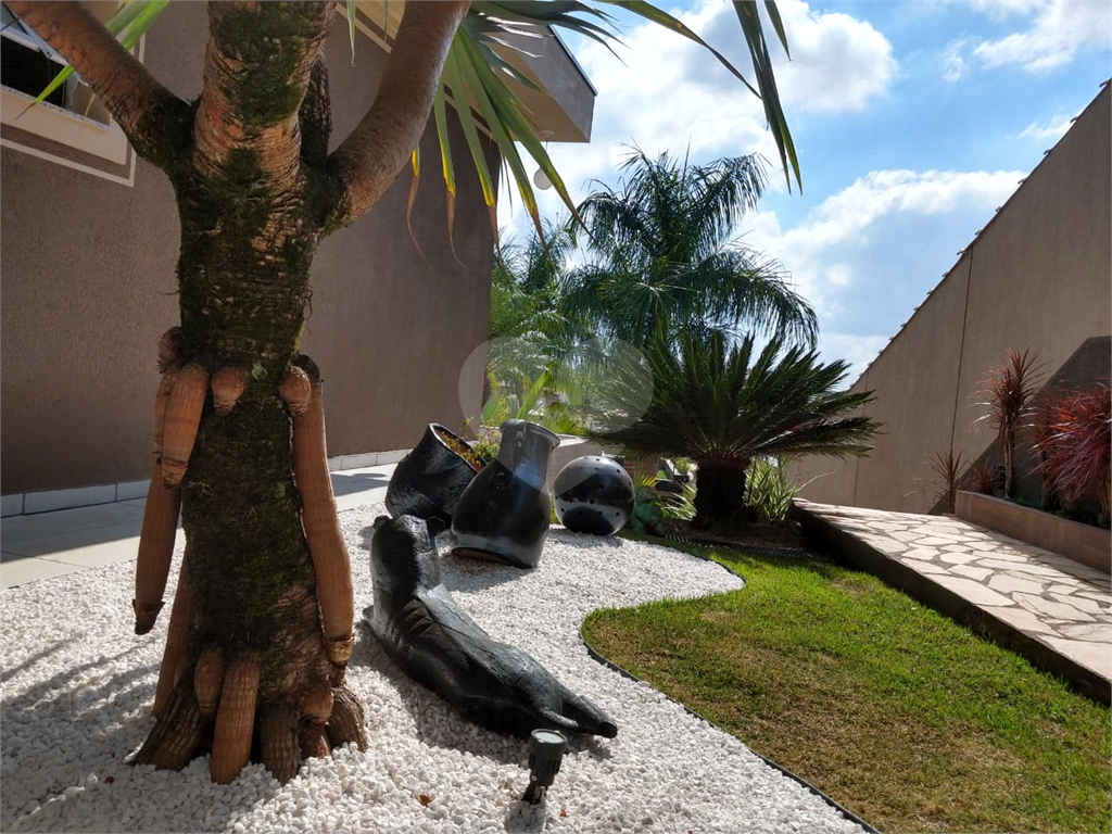 CONDOMÍNIO em JARDIM ÂNGELA