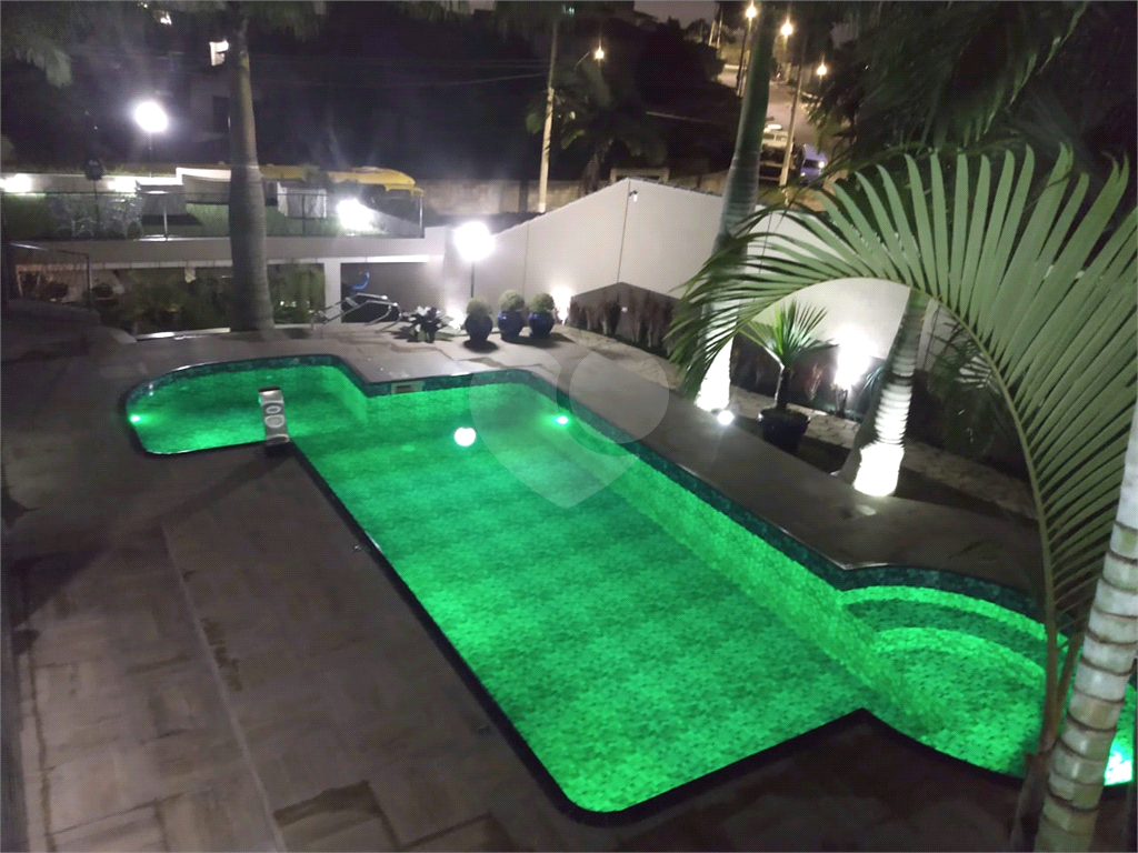 CONDOMÍNIO em JARDIM ÂNGELA